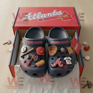 Atlanta Braves MLB Crocs Clogs With Charms 9 atlanta braves mlb crocs clogs with charms img 8 6bZis