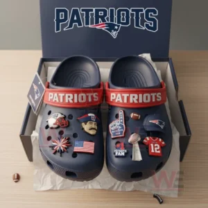 new england patriots nfl crocs clogs with charms img 4 aBLQ1