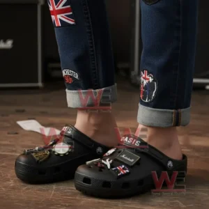 Oasis Crocs with Charms 9 oasis crocs with charms img 8