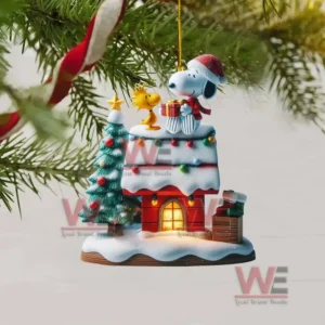 SNOOPY CHRISTMAS TREE TOPPER WITH ORNAMENT 13 Snoopy ornament in a colorful Christmas stocking!