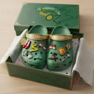 The Wizard of Oz Crocs Clogs with Charms 8 Boxed green The Wizard of Oz Crocs with detailed movie-themed charms and elegant packaging.