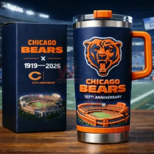 Chicago Bears anniversary themed tumbler with team logo stadium illustration and matching presentation box on a wooden surface!
