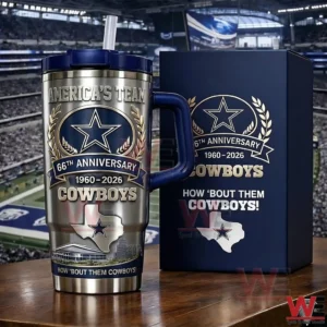 Silver Dallas Cowboys anniversary insulated travel mug with blue lid handle and straw beside a navy gift box with a stadium background!