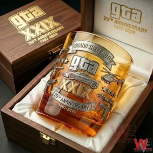 Gaming themed whiskey glass displayed inside a wooden collector box!