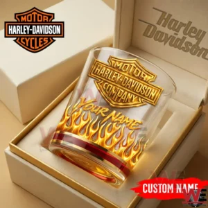 Motor Harley Davidson Company Custom Gold Glass 4 Personalized whiskey glass with gold Harley Davidson Company logo and flame design displayed inside a premium gift box!
