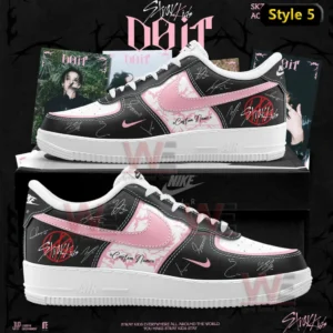 stray kids do it limited edition signature air force 1 shoes img 4 yiFjo