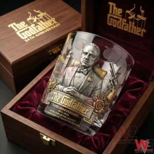 Commemorative mafia themed glass displayed in a wooden presentation box!