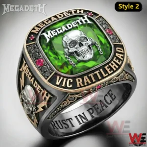 Megadeth Rust In Peace Limited Edition Ring 8 Megadeth Rust In Peace Style Two ring with green stone and gold details.