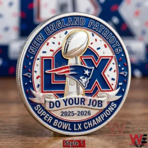 Commemorative coin featuring a championship trophy and New England Patriots logo!