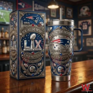 New England Patriots Super Bowl champions tumbler with decorative box on wooden table!