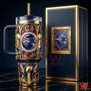Luxury New England Patriots tumbler with gold details and Super Bowl dynasty themed box!