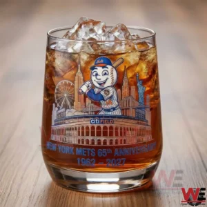 New York Mets anniversary whiskey glass with ice and Citi Field design!